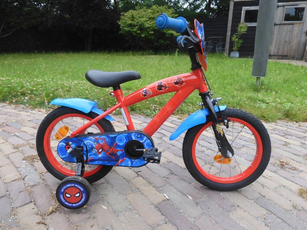 14 inch spiderman fiets in nieuwstaat, Ophalen, Terugtraprem, Zijwieltjes, Volare