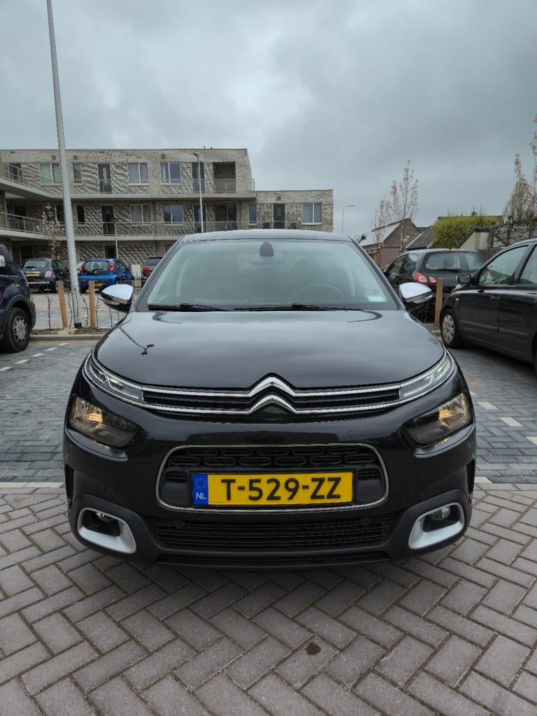 Citroën C4 Cactus Puretech 130pk S&S 2019 Zwart Panoramadak, Stof, 1199 cc, Handgeschakeld, 3 cilinders
