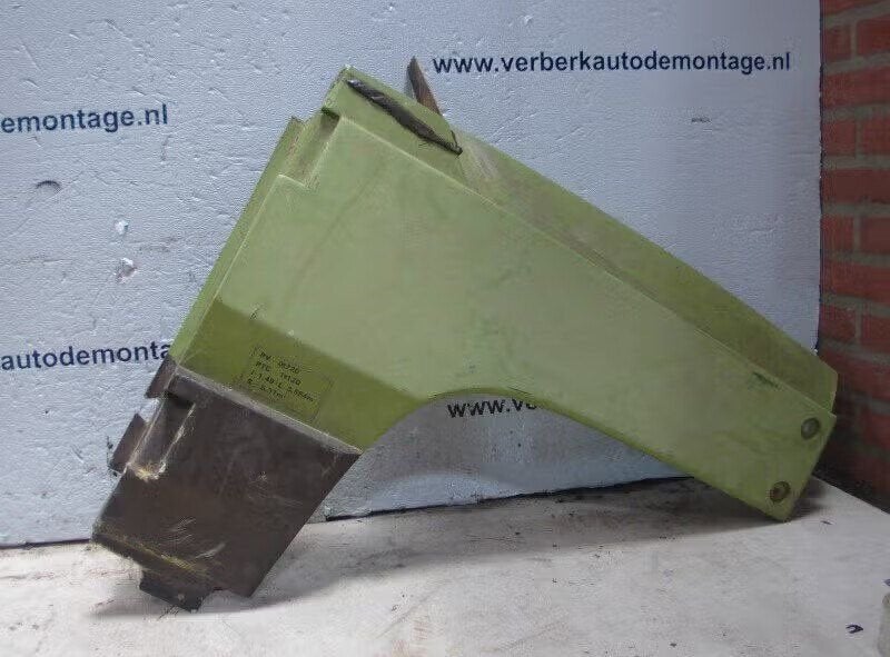 SPATBORD RECHTS VOOR Renault Rodeo 5 (01-1968/01-1987), Gebruikt, Renault, Ophalen of Verzenden, Spatbord