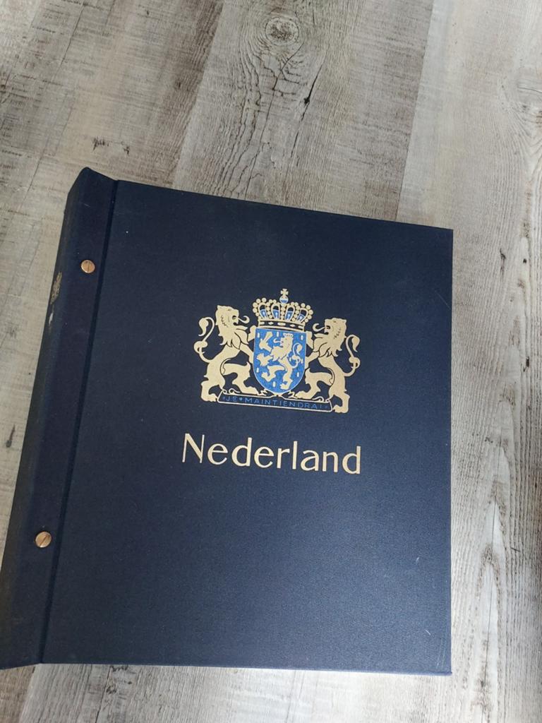 Davo  A bladen met kinderzegels., Ophalen of Verzenden, Verzamelalbum