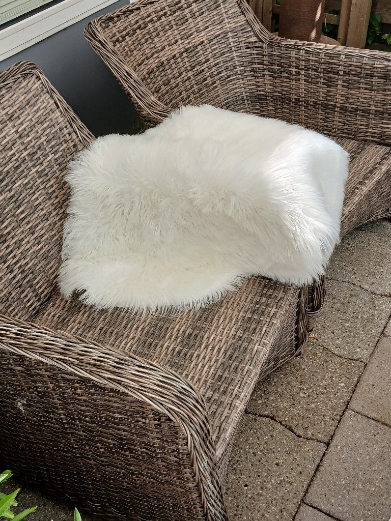 schapenvachtje nep, Ophalen, Zo goed als nieuw