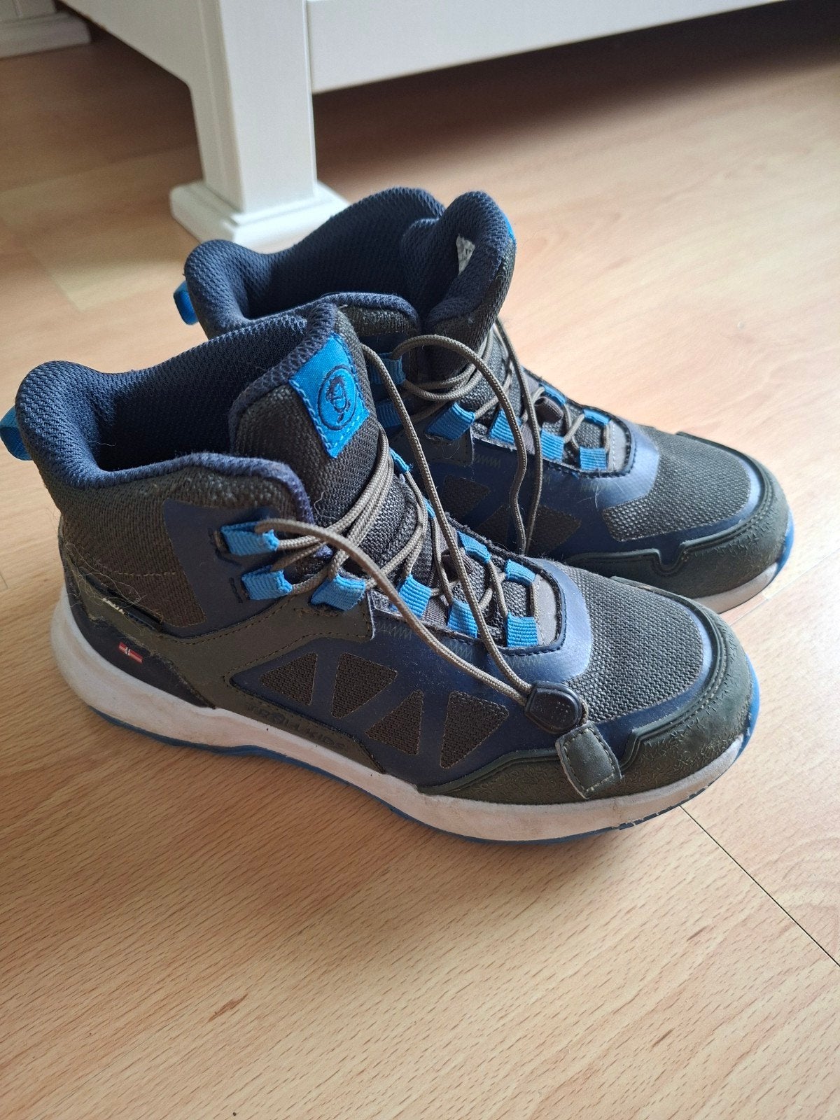 wandelschoenen schoenen maat 34, Ophalen, Schoenen, Trollkids, Zo goed als nieuw