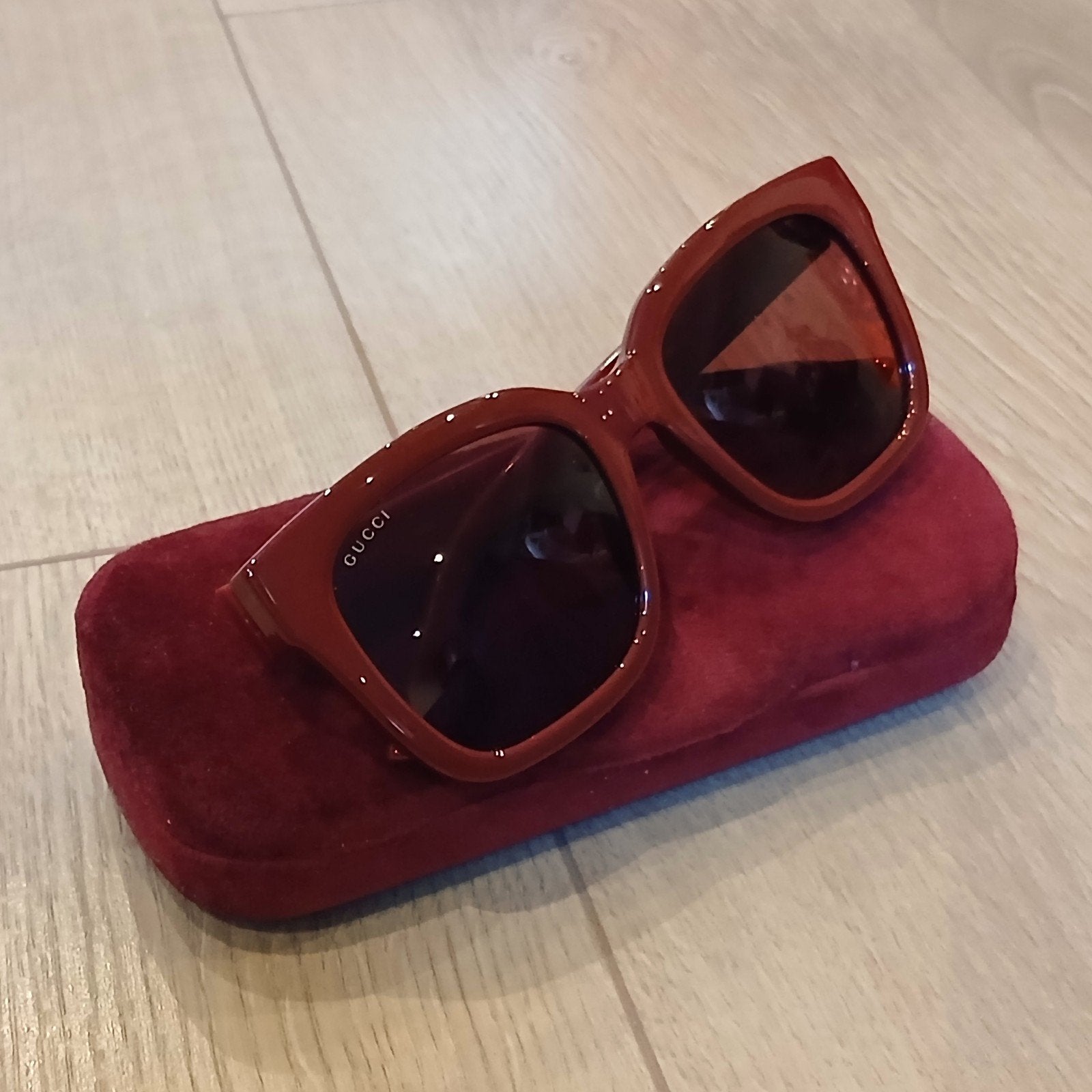Gucci Women's Sunglasses, Overige merken, Zonnebril, Ophalen of Verzenden, Zo goed als nieuw