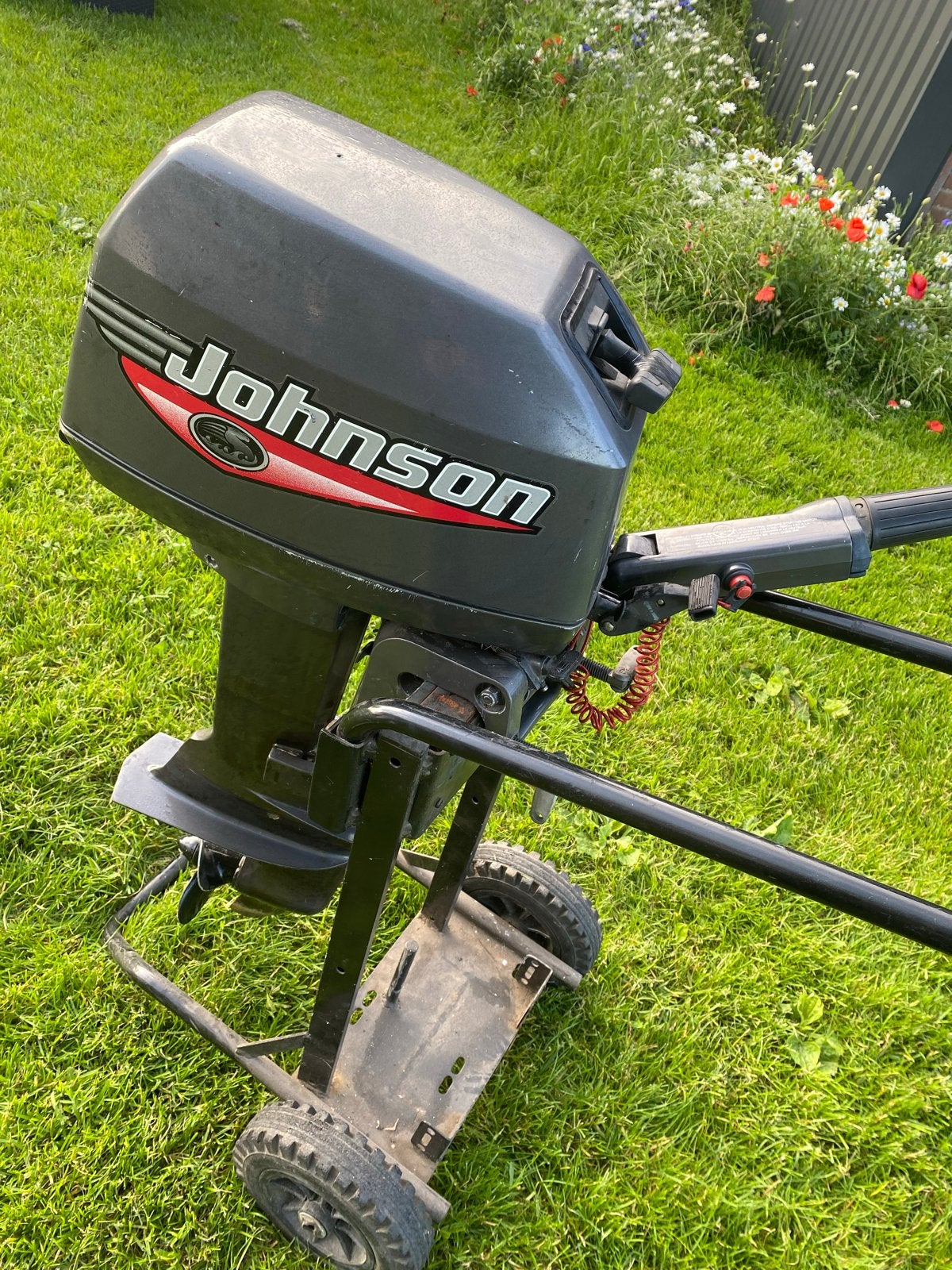Johnson 8.0 PK Buitenboordmotor kortstaart met brandstoftank, Watersport en Boten, Ophalen, Gebruikt, Motor en Techniek, Zeilboot of Motorboot