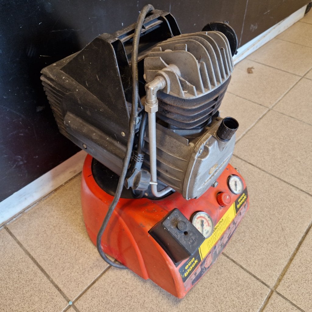 Mecha Concorde Compressor - In Gebruikte Staat, Flex Ltd., Gebruikt, https://flex.com/contact-us, Nobelstraat 10, 5807 GA Oostrum LB, Limburg, Nederland