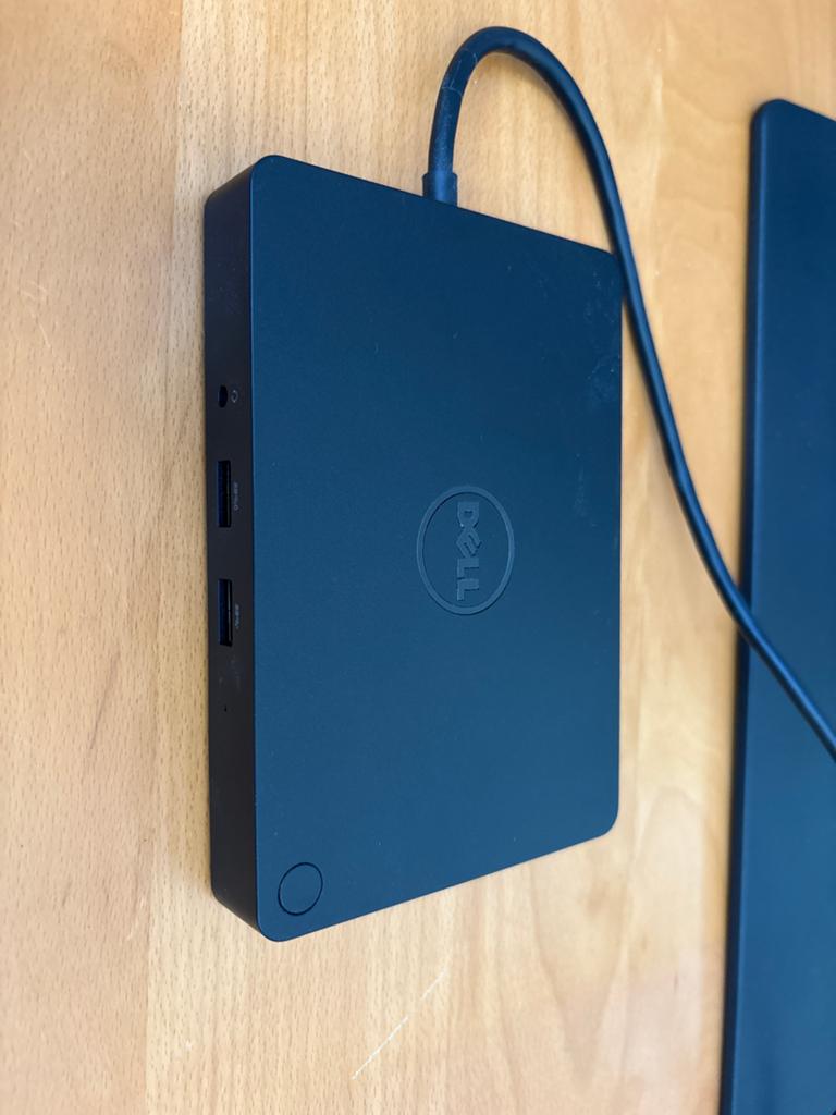 Dell Docking Station WD15 met USB-C, HDMI, VGA, Ethernet, Computers en Software, Dockingstations, Ophalen of Verzenden, Gebruikt