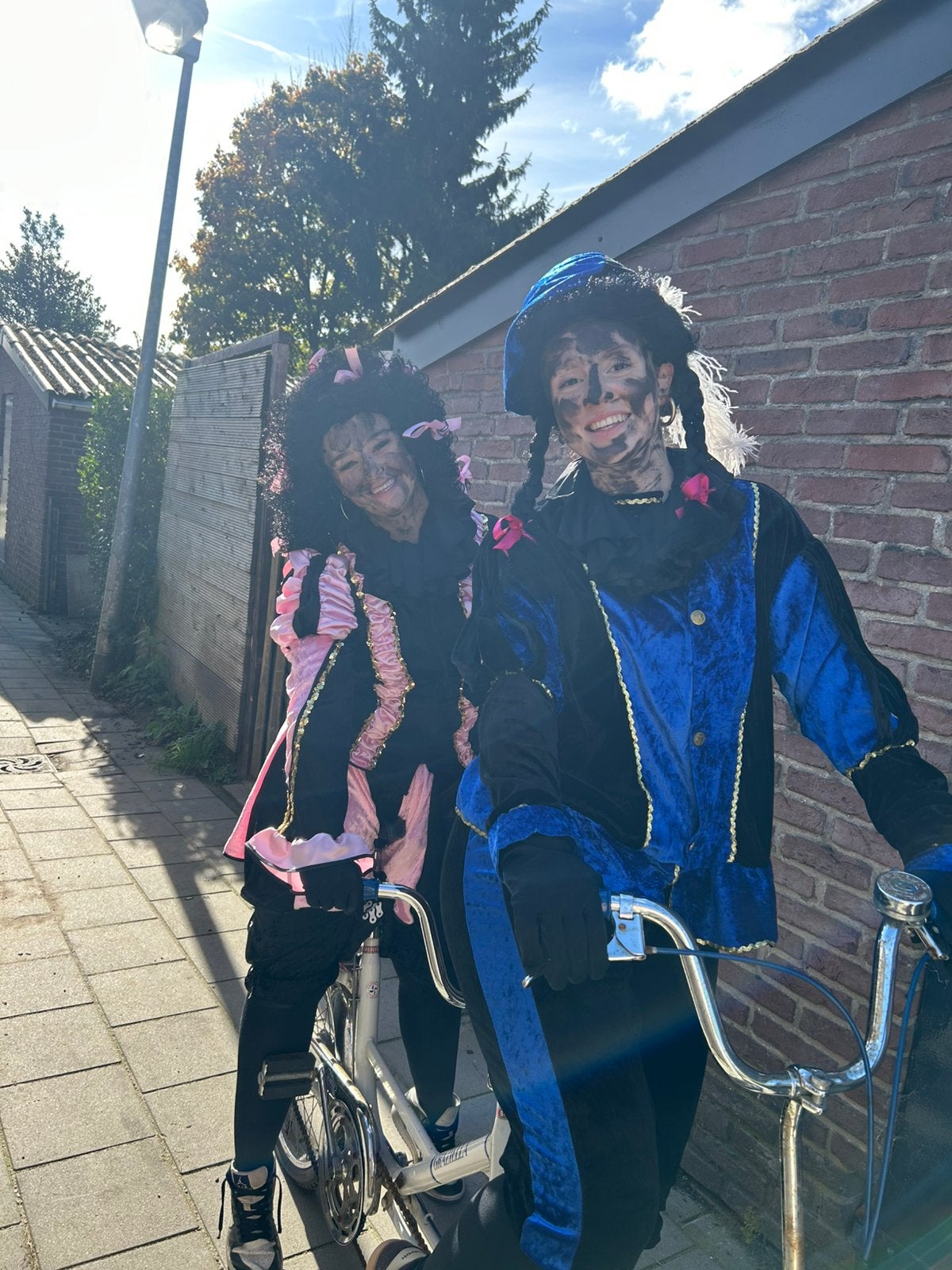 Pieten op bezoek, Diversen, Ophalen, Nieuw