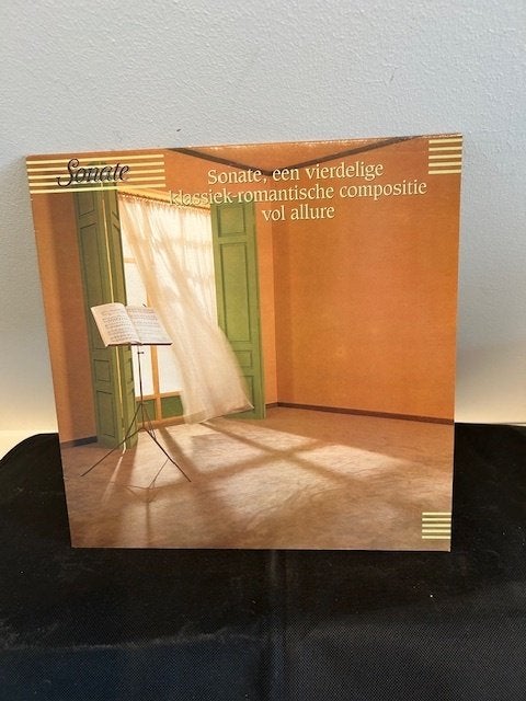 Sonate, vierdelige klassiekromantische compositie vol allure, Kamermuziek, Ophalen of Verzenden, Zo goed als nieuw, 12 inch