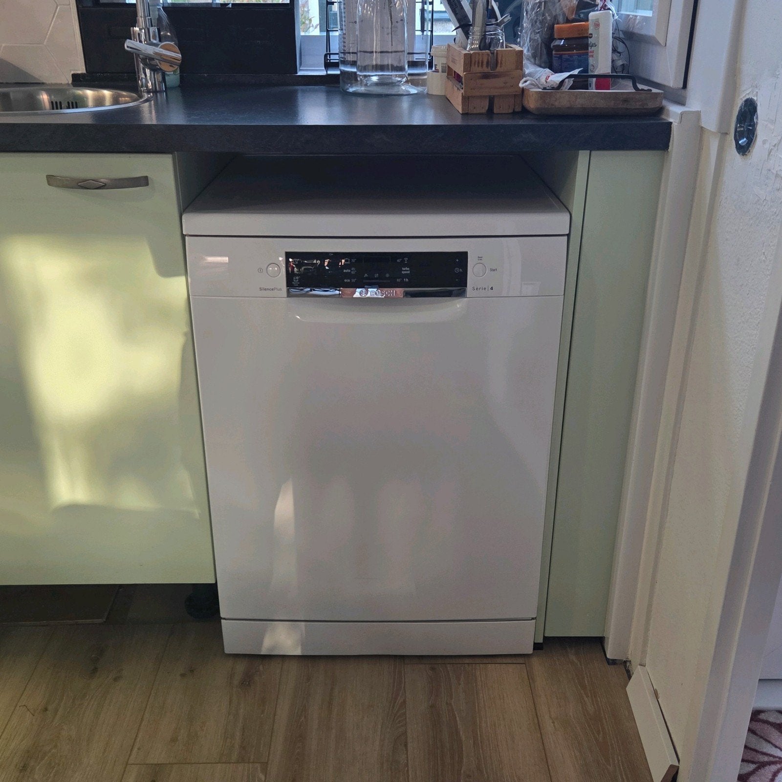 Bosch Serie 4 SilencePlus Vrijstaande Vaatwasser, Ophalen, 60 cm of meer, Zo goed als nieuw, 85 tot 90 cm