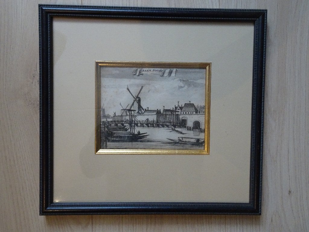 Gravure Raampoort bootjes Amsterdam, Commelin 1691, Verzenden, Stadsgezicht, Ingelijst, Gravure