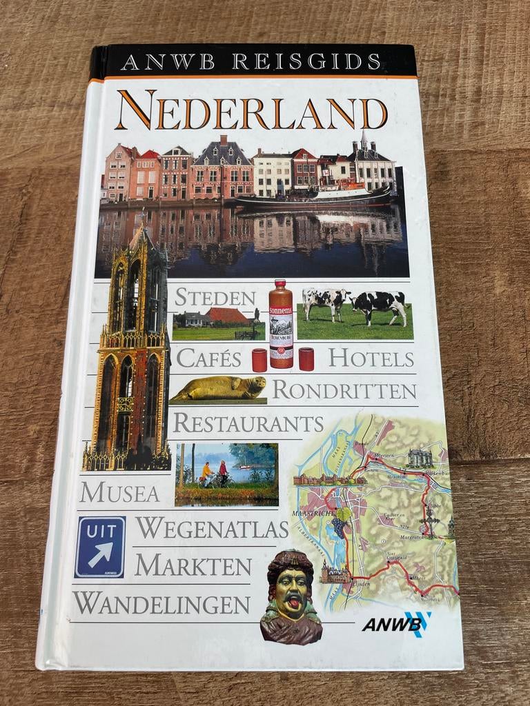 ANWB Reisgids Nederland - Steden, Hotels, Wegenatlas, Boeken, Ophalen of Verzenden, Zo goed als nieuw, Reisgids of -boek, ANWB