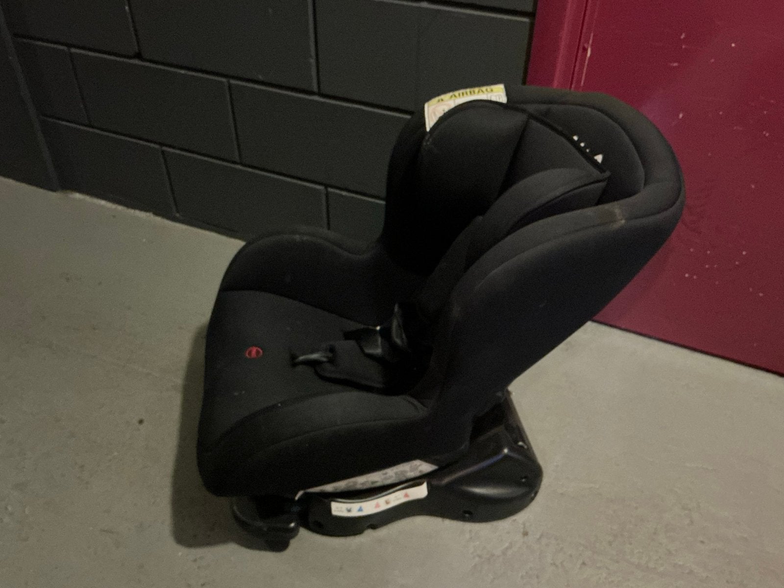Zwart kinderautostoeltje 0-18 kg autostoel, 0 t/m 18 kg, Ophalen, Overige merken, Gebruikt