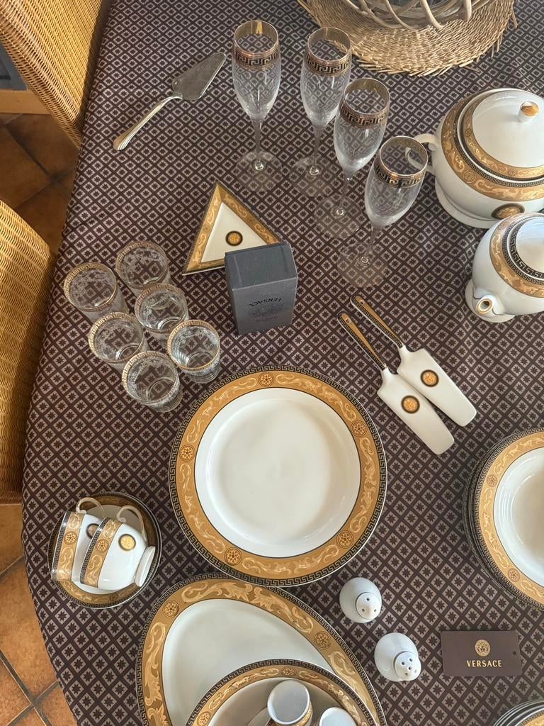 Versace look-alike servies - 6-delig. In nieuwstaat, Nieuw, Ophalen of Verzenden, Overige stijlen, Porselein