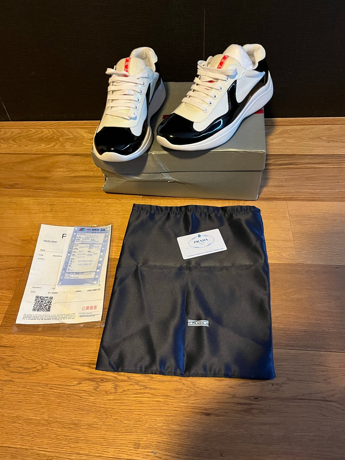 Prada Sneakers, Zwart, Nieuw, Ophalen of Verzenden, Sneakers of Gympen