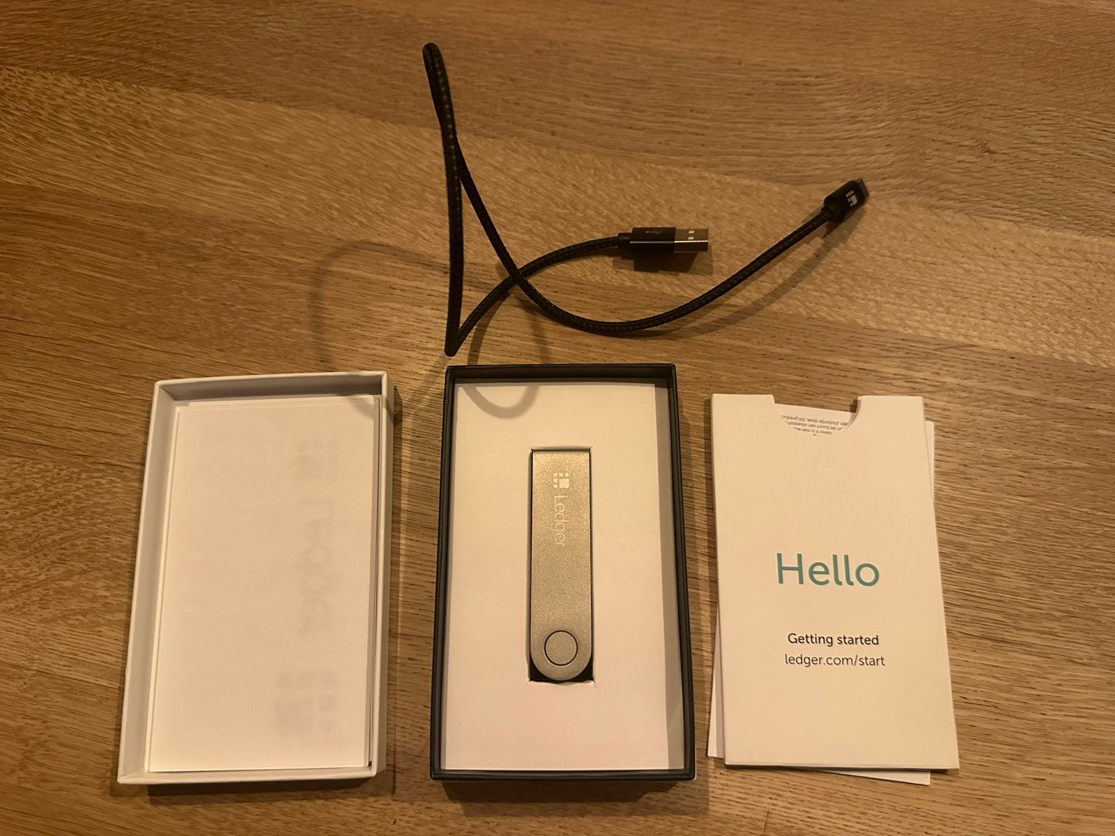 Ledger Nano X - Zo goed als nieuw, compleet in doos, Computers en Software, Server, SSD, Ophalen of Verzenden, Zo goed als nieuw