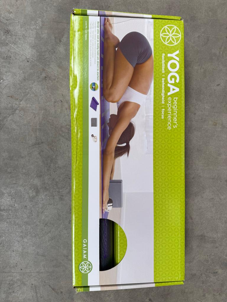 Gaiam Yoga Beginners Experience Kit - Nieuw in doos, Ophalen of Verzenden, Nieuw, Yogamat