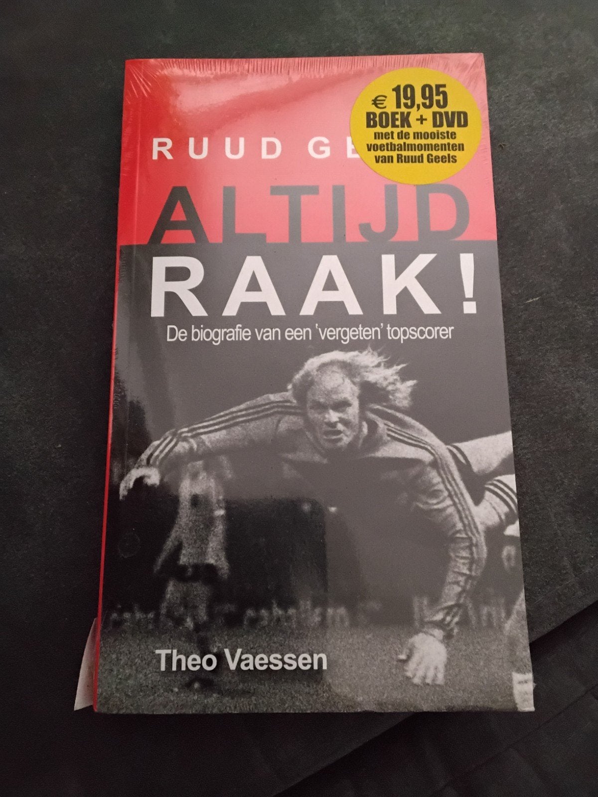 T. Vaessen - Ruud Geels, altijd raak!, T. Vaessen; R. Geels, Ophalen of Verzenden, Zo goed als nieuw, Balsport