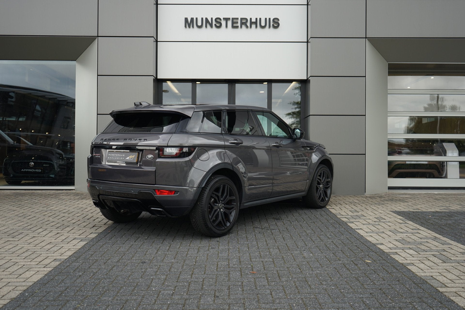 Land Rover Range Rover Evoque 2.0 Si4 HSE | Apple carplay |, Auto's, 4 cilinders, Xenon verlichting, Leder, Bedrijf