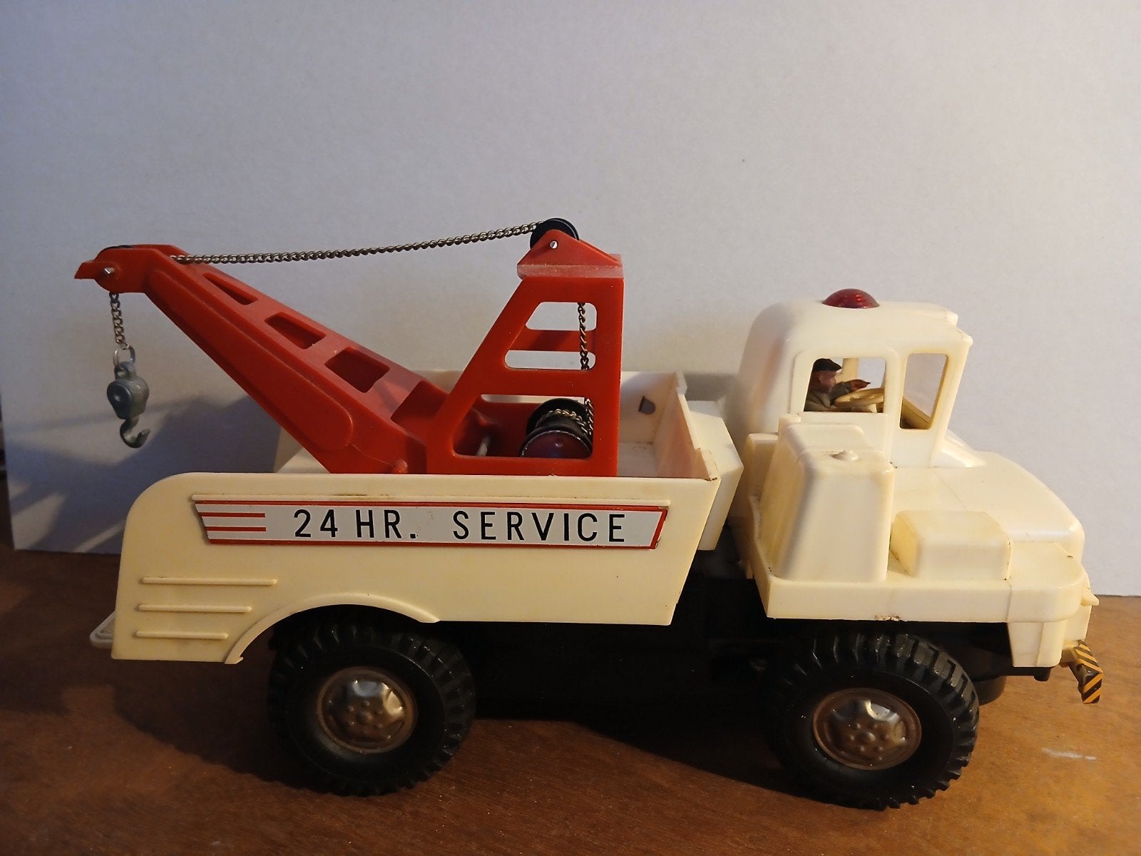 Takelwagen met motor en werkende kraan, Ophalen of Verzenden