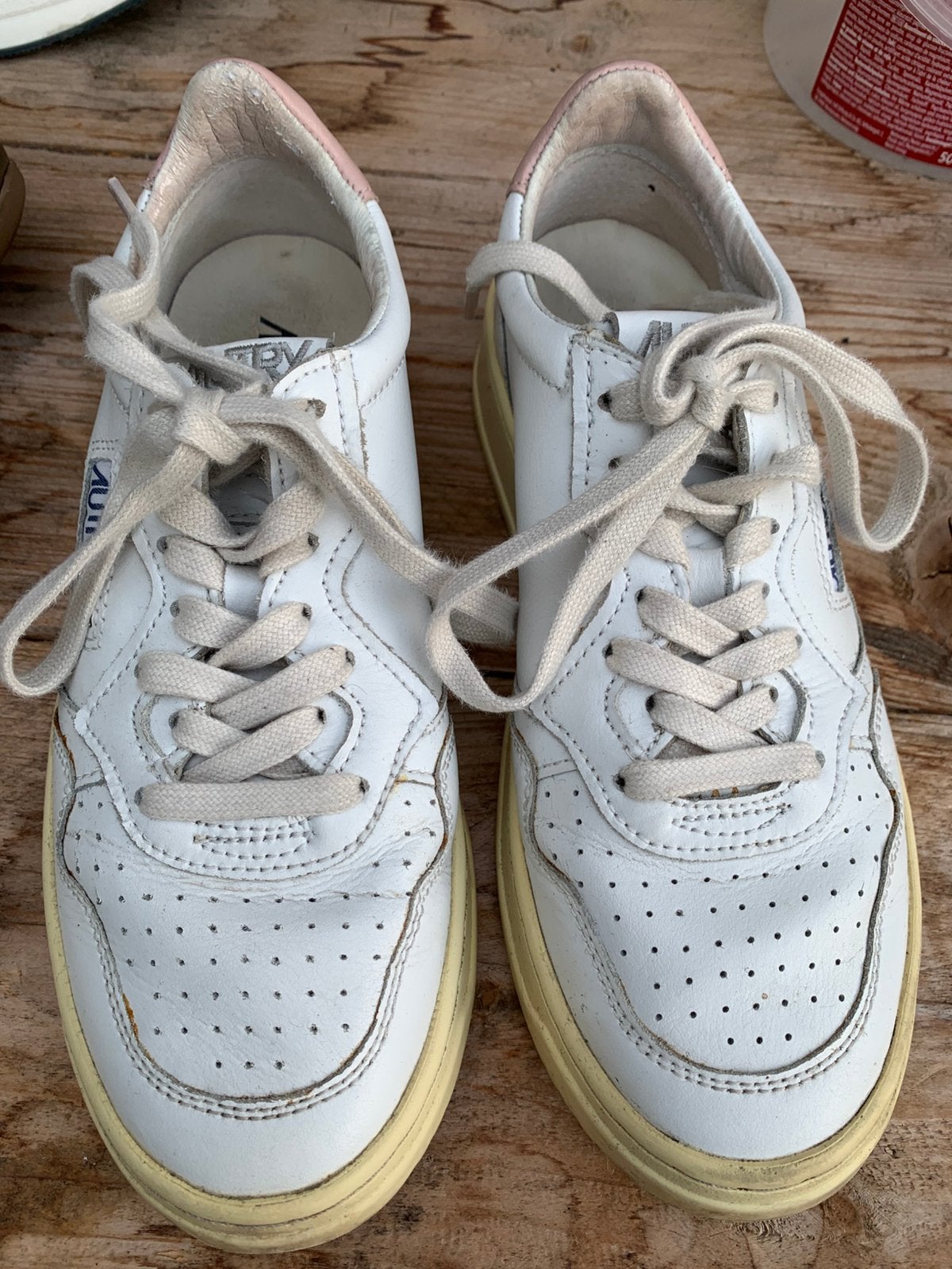 Mooie autry sneakers maat 38, Ophalen of Verzenden, Gedragen, Wit, Sneakers of Gympen