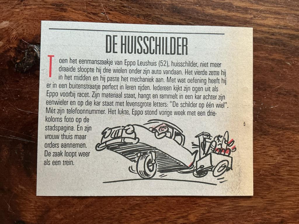 Karikatuur Dik Bruynesteyn De Huisschilder krantenartikel 86, Ophalen of Verzenden, 1980 tot heden, Knipsel(s)