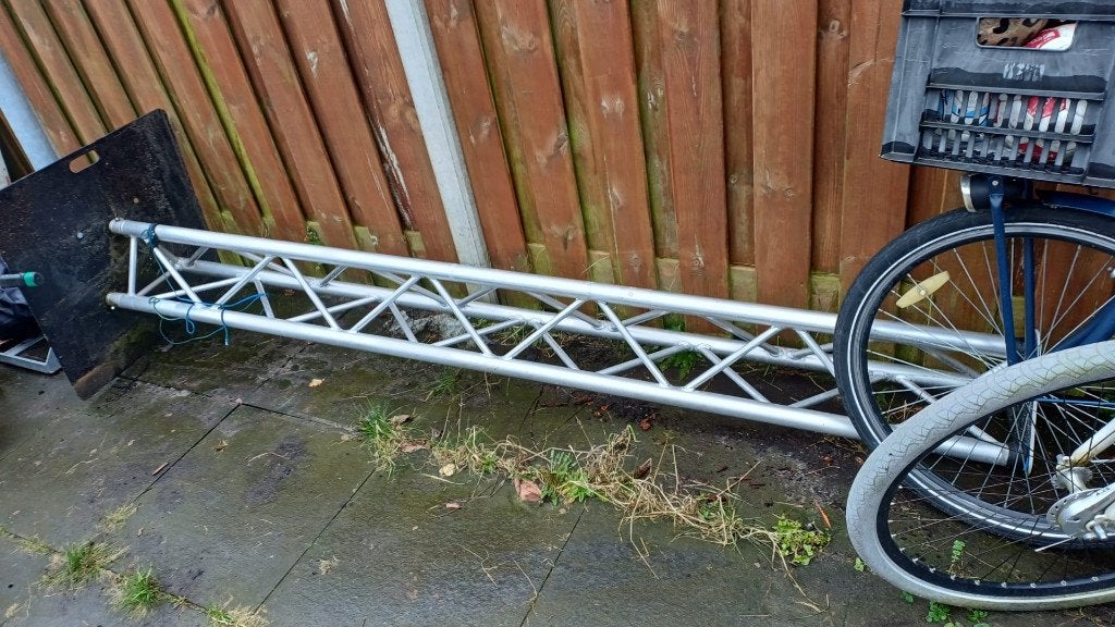 Grondplaat met aluminium mast, Telecommunicatie, Ophalen, Antenne
