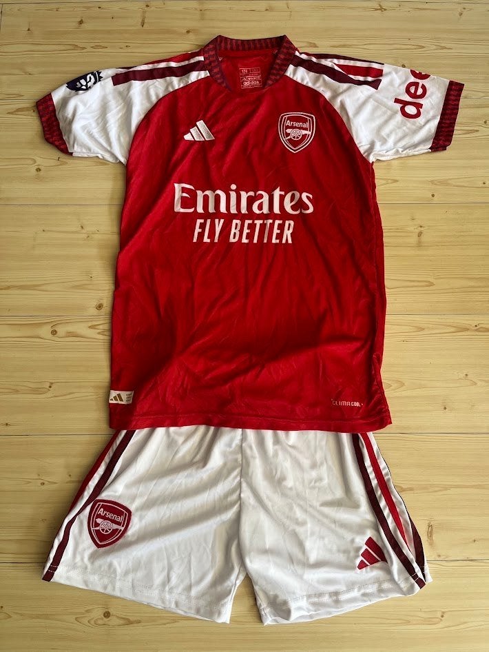 Gyökeres Arsenal tenue, Verzenden, Zo goed als nieuw, Jongen of Meisje, Sport- of Zwemkleding