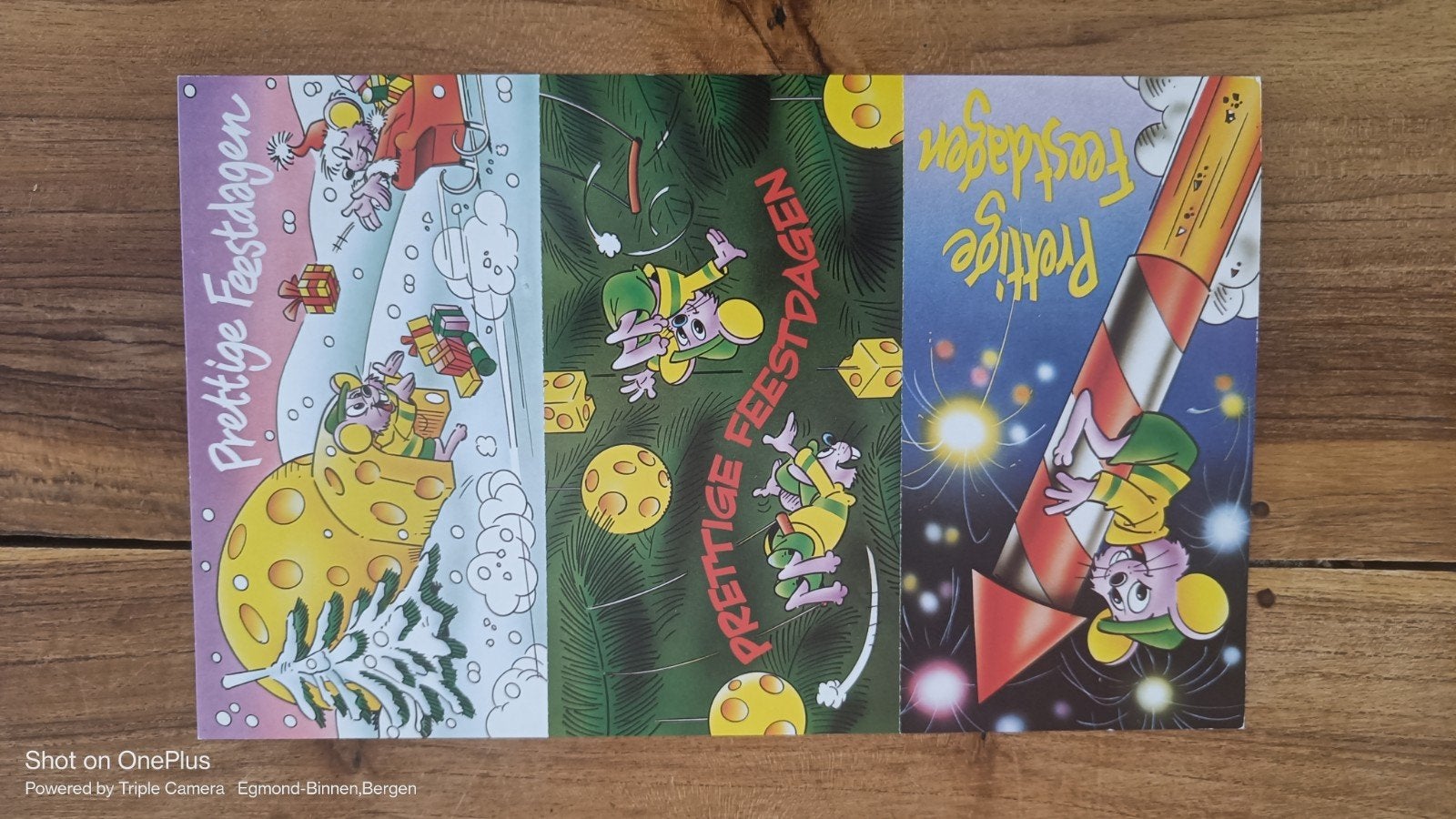 Set van 3 vrolijke ansichtkaarten 'Prettige Feestdagen', Ophalen of Verzenden, 1980 tot heden