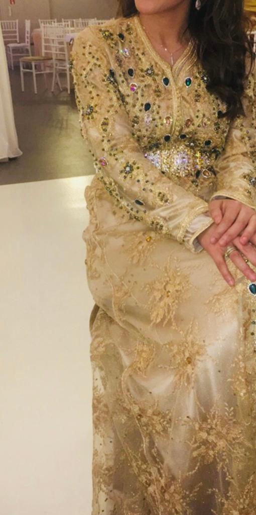 Takschita goud, Kleding | Dames, Gelegenheidskleding, Maat 38/40 (M), Overige typen, Overige kleuren, Ophalen of Verzenden