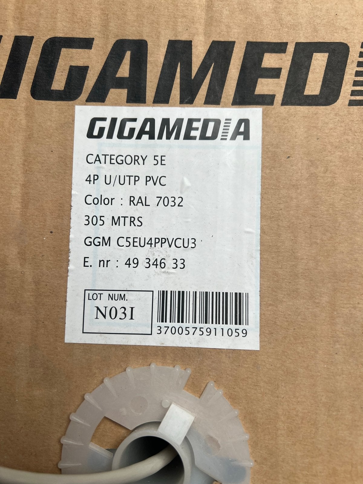 GIGAMEDIA CAT.5e UTP PVC Netwerkkabel RAL 7032 305m, Ophalen of Verzenden, Nieuw