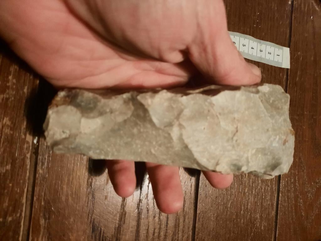 Handbijl stenen tijdperk artefact, Ophalen of Verzenden
