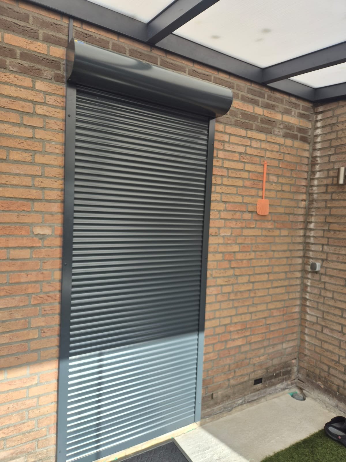 Elektrisch Rolluik op de dag (deur), Ophalen, 100 tot 150 cm, 200 cm of meer, Zo goed als nieuw