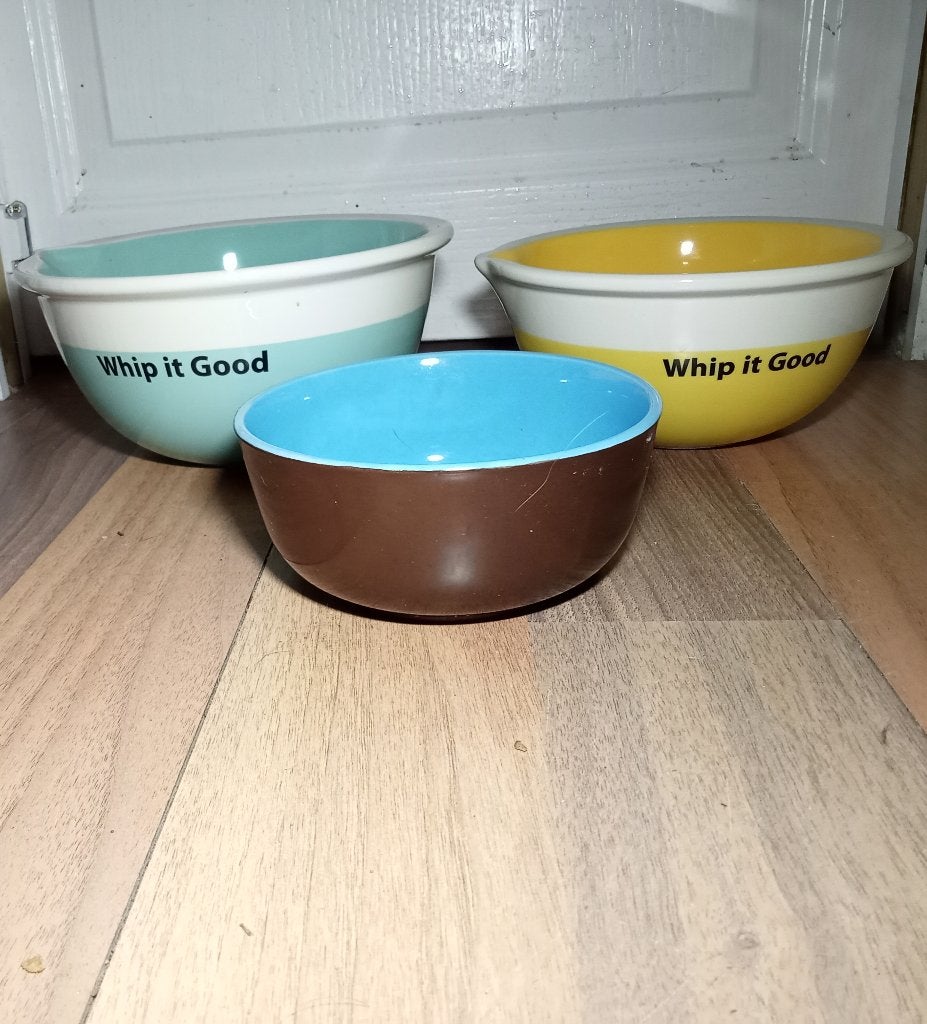 NIEUW 3 AARDEWERK BESLAGKOMMEN WHIP IT GOOD, Overige typen, Ophalen, Nieuw, Overige materialen