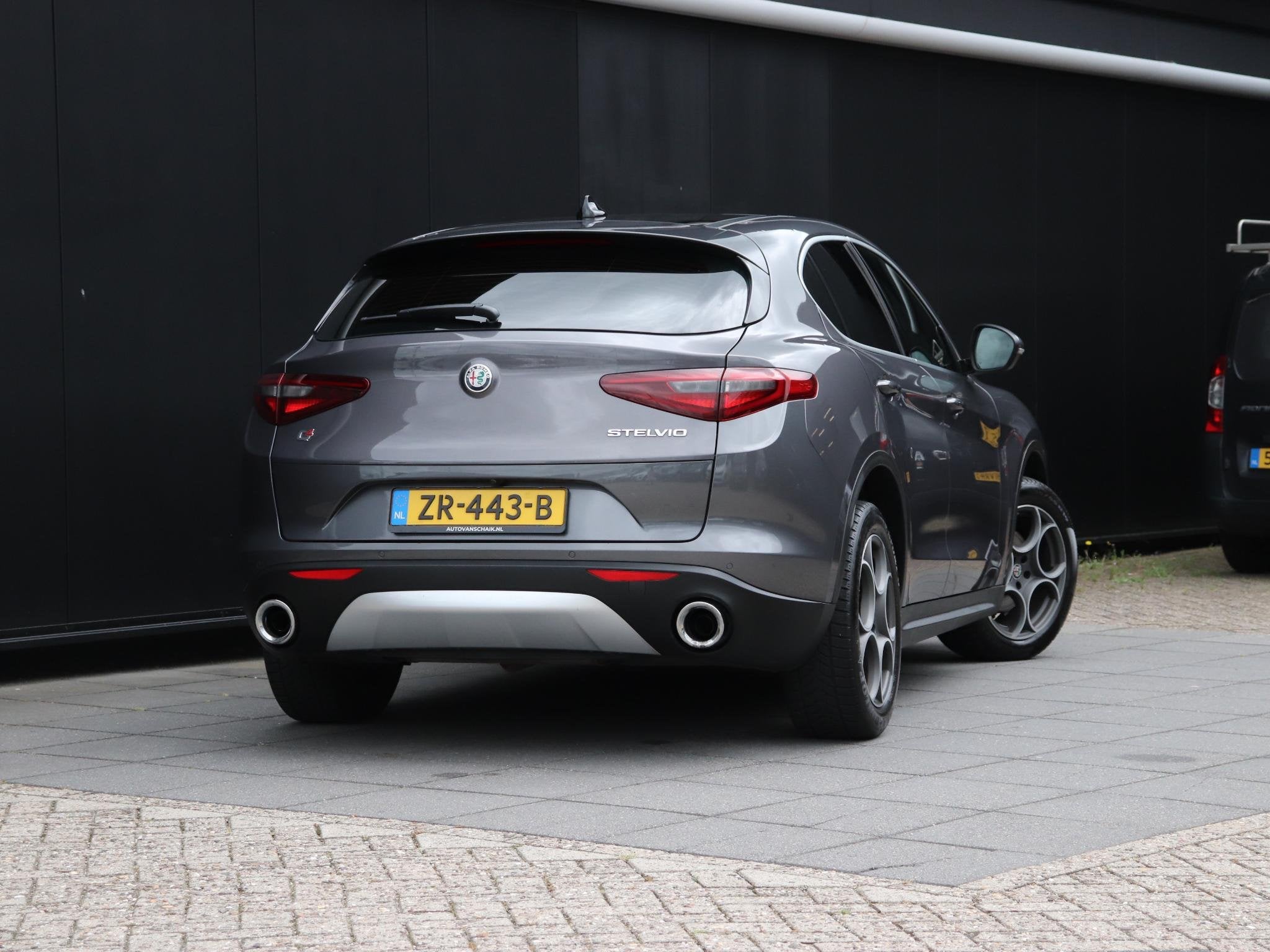 Alfa Romeo Stelvio 2.0 T AWD Super | MEMORY | PANO-DAK | CAM, Auto's, Alfa Romeo, Automaat, Dealer onderhouden, Euro 6, 4 cilinders