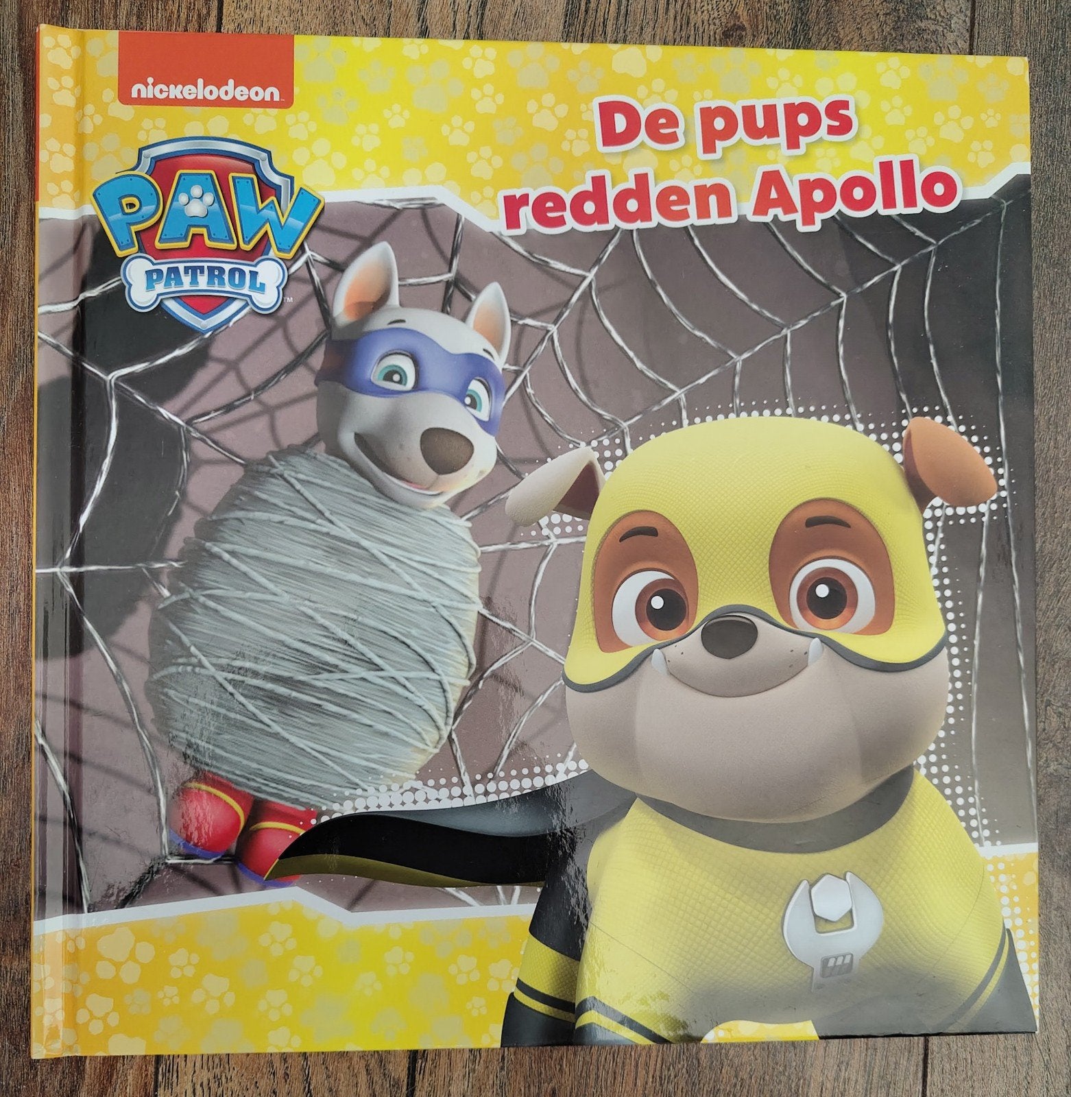 Kinderboeken Paw Patrol€1,50. Titel: de pups redden Apollo., Ophalen of Verzenden, Fictie algemeen