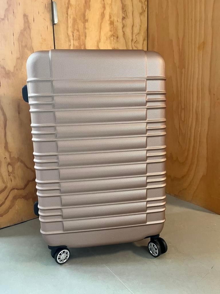 Nieuwe TRVLMORE koffer 28” TSA rosé goud, Hard kunststof, 45 tot 55 cm, Nieuw, 70 cm of meer