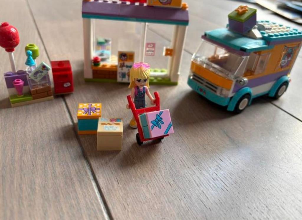 Heartlake pakjesdienst 41310, Kinderen en Baby's, Speelgoed | Duplo en Lego, Lego, Friends, Ophalen of Verzenden, Zo goed als nieuw