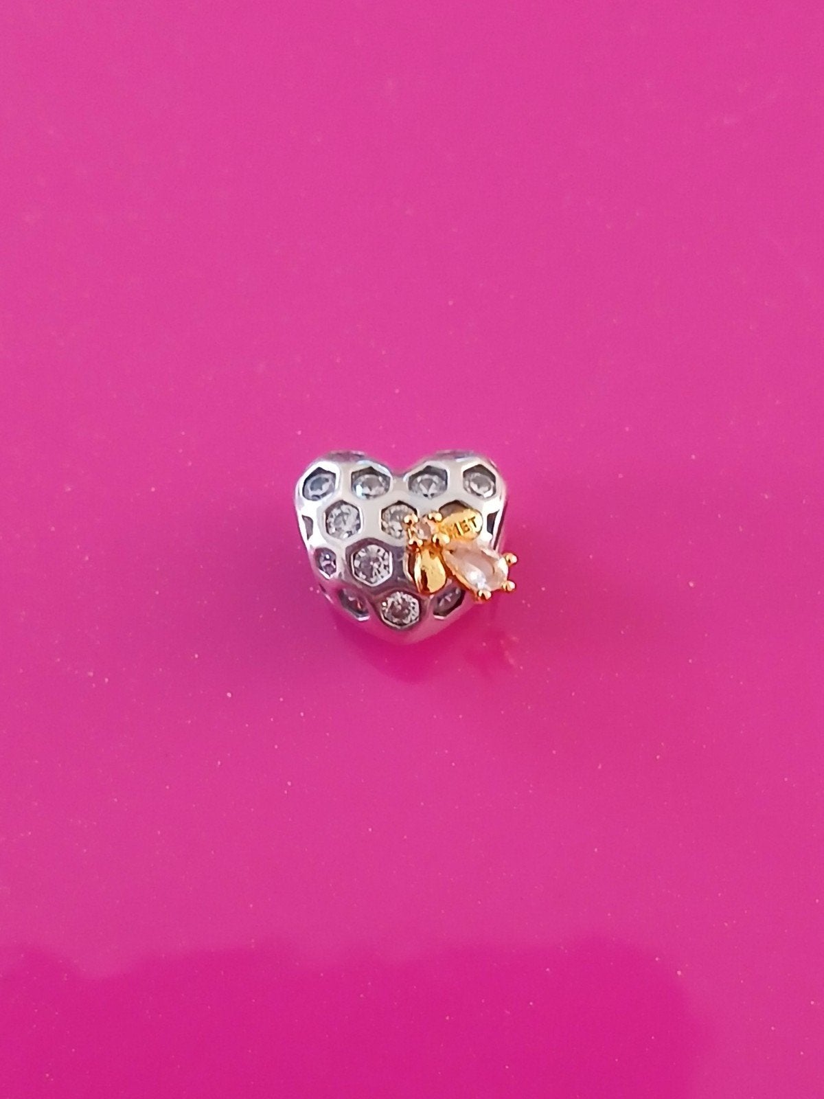 Pandora bedel hart met bij en strass, Verzenden, Pandora, Zo goed als nieuw, 1 bedel