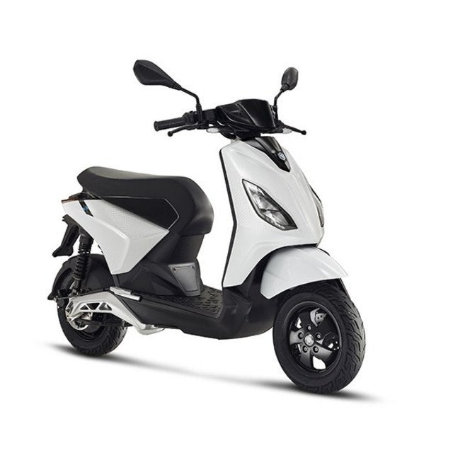 Piaggio One, Fietsen en Brommers, Scooters | Piaggio, Nieuw, Zip, Maximaal 45 km/u, Elektrisch, Ophalen of Verzenden