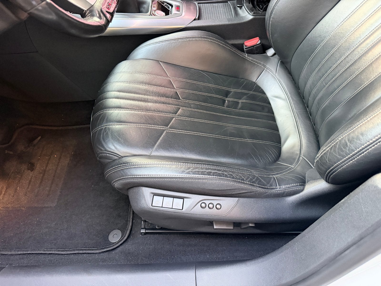 Foto 14 van Peugeot 308 1.6 THP VOL OPTIE ️️
