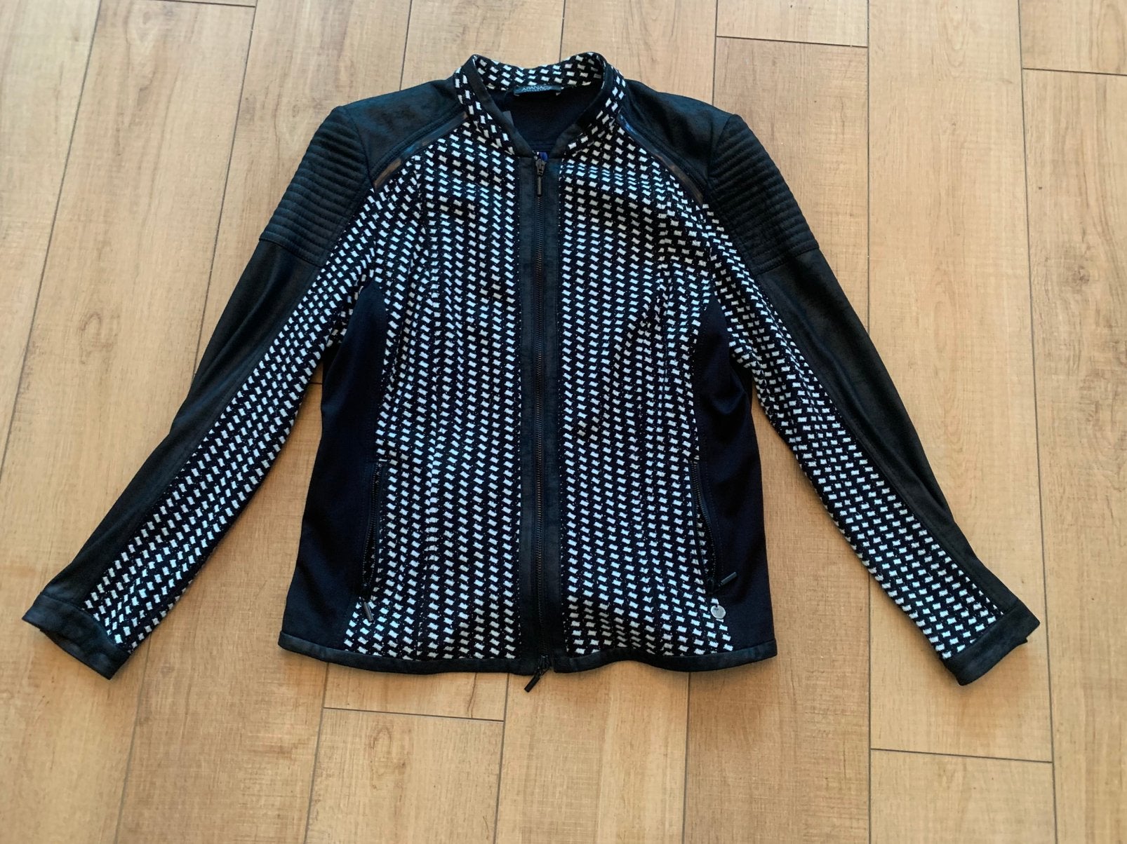 Apanage collection zomerjasje leder dames maat 48, Ophalen of Verzenden, Zo goed als nieuw, Maat 46/48 (XL) of groter, Zwart