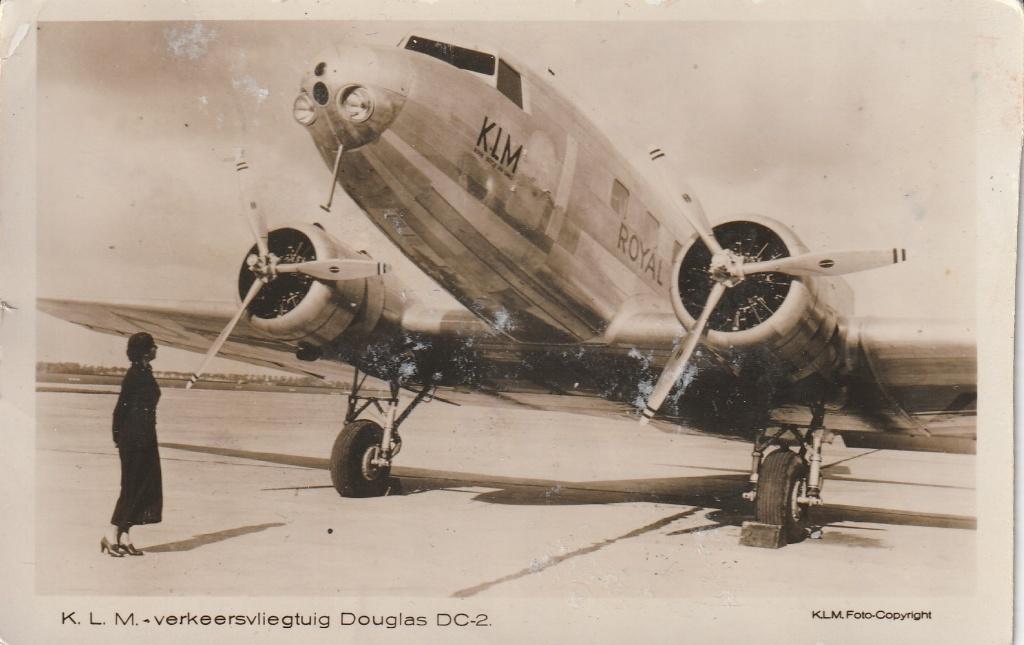 Vliegtuig  DC  2, Ophalen of Verzenden, Gebruikt, Kaart, Foto of Prent