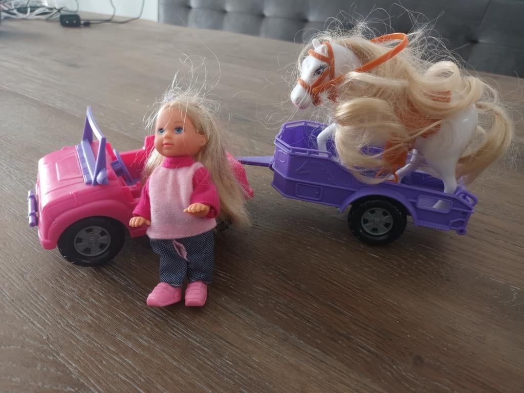 Evi Love paard en trailer, Simba, Kinderen en Baby's, Speelgoed | Poppen, Ophalen of Verzenden, Gebruikt, Overige typen