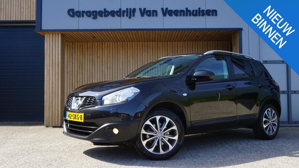 Nissan Qashqai 2.0 141pk Tekna Xenon Leder Pano *NL auto* Bo, Auto's, Euro 5, Gebruikt, Zwart, Bedrijf