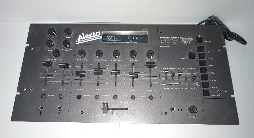 Alecto Discotheek Mengpaneel met equalizer, Muziek en Instrumenten, Mengpanelen, Ophalen of Verzenden, Gebruikt, 5 tot 10 kanalen