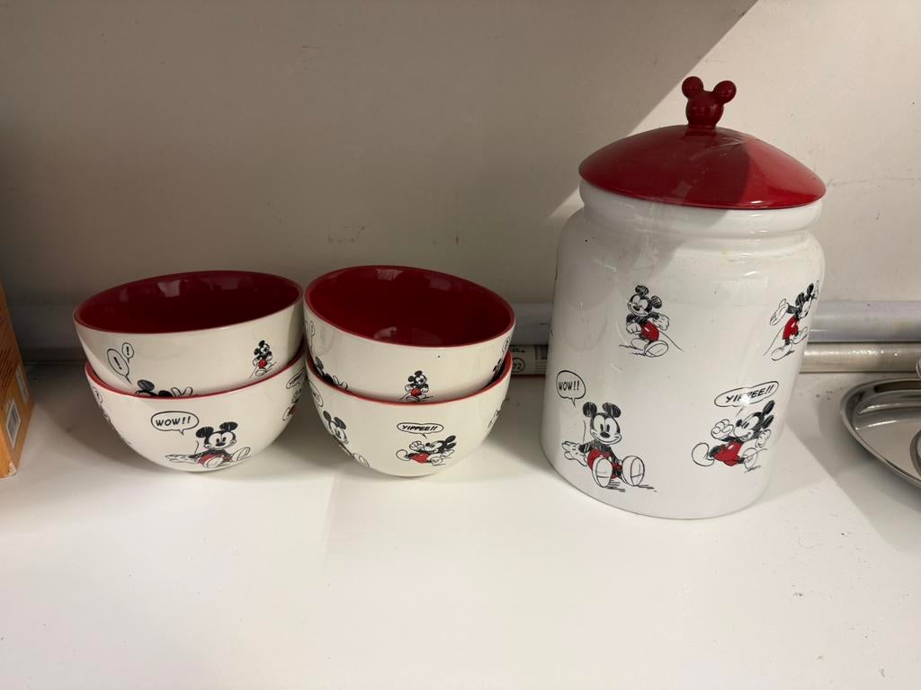 Disney set, Verzamelen, Disney, Ophalen, Overige figuren, Zo goed als nieuw, Beeldje of Figuurtje