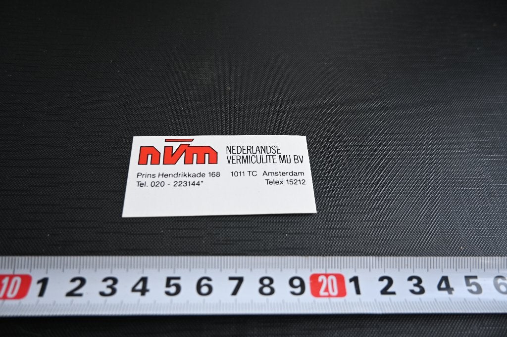 sticker Amsterdam NVM Nederlandse Vermiculite Mij bv, Ophalen, Zo goed als nieuw