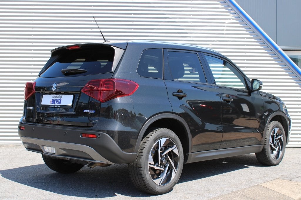 Suzuki Vitara 1.4 Boosterjet Style SmartHybrid | Pano | Full, Auto's, Suzuki, Gebruikt, Zwart, 4 cilinders, 129 pk
