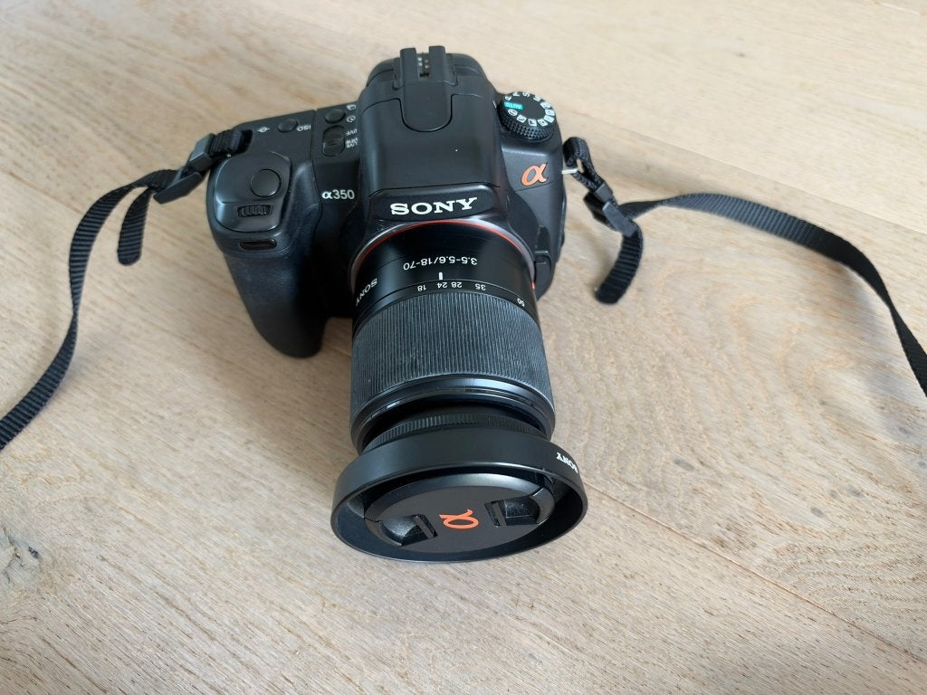 Sony DSLR-A350 spiegelreflexcamera + 18-70 mm lens, Accu, Gebruikt, Spiegelreflex, Sony