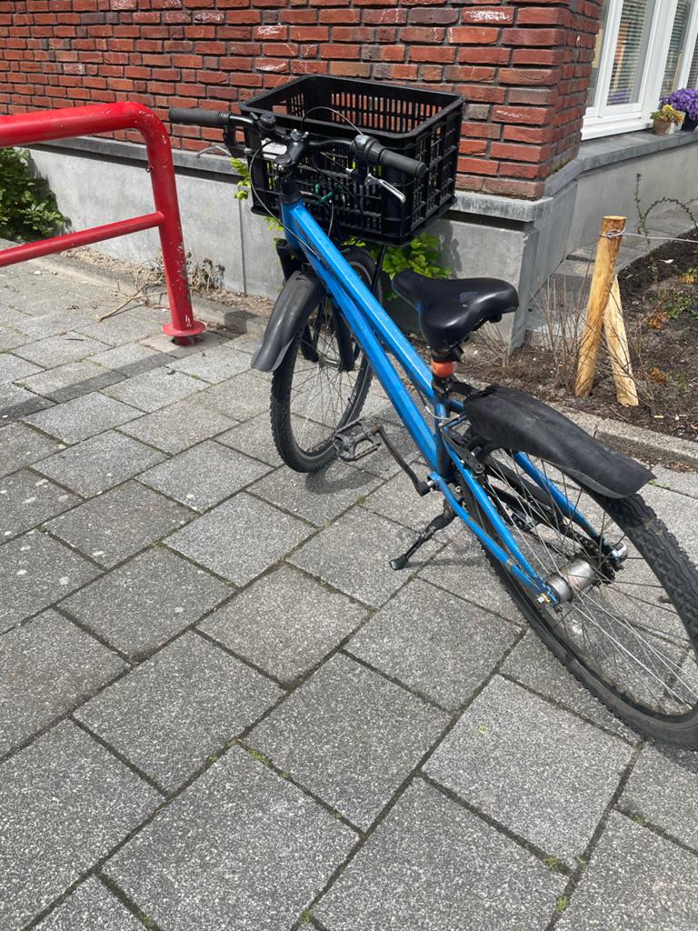 Mountainbike 26 inch met handig mandje, Fietsen en Brommers, Ophalen, Zo goed als nieuw, Terugtraprem, 20 inch of meer